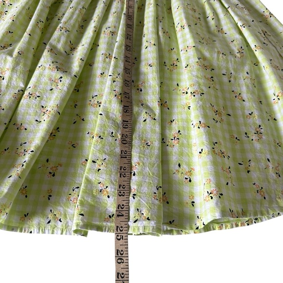 MODCLOTH IMAGINE THE IMPOSSIBLE GREEN GINGHAM SKIRT SIZE 8 - Picture 11 of 13